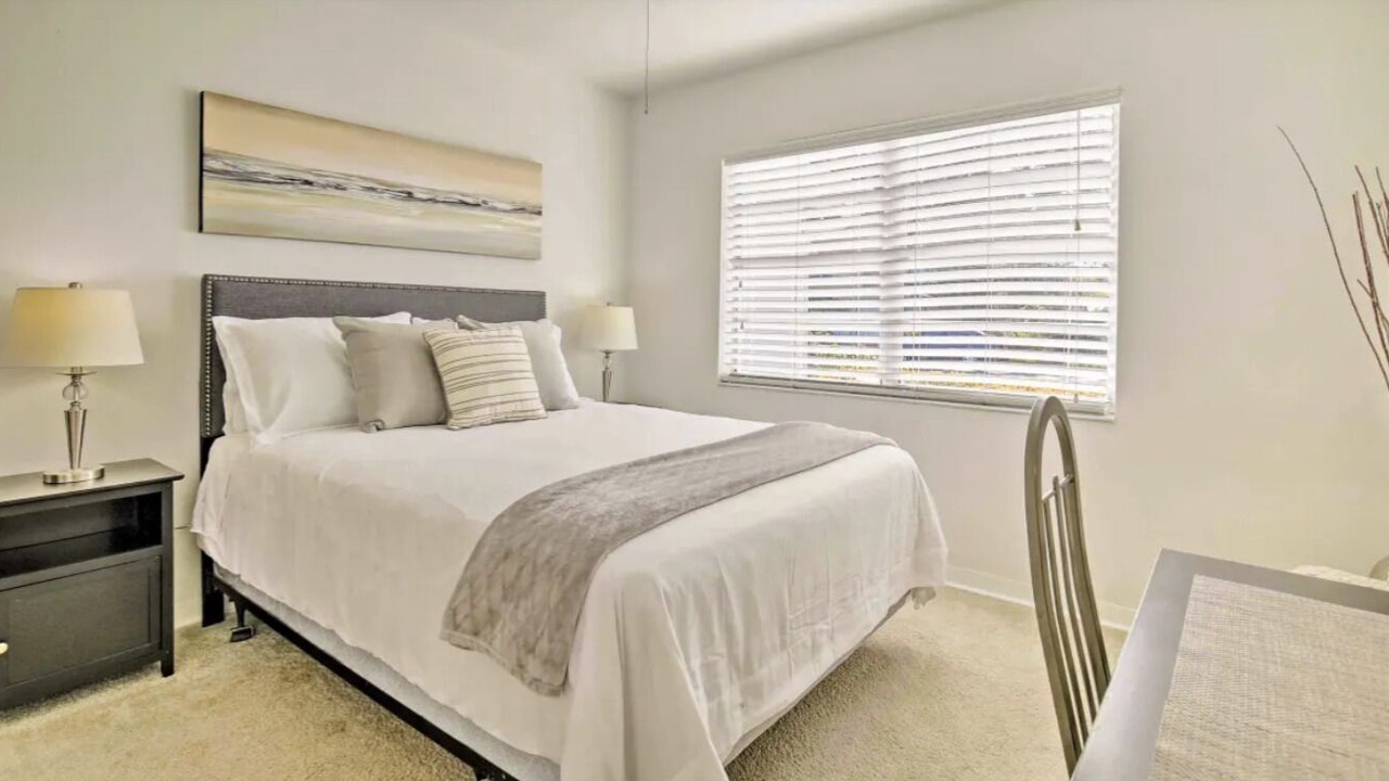 Photo of Bedroom in Davis Islands