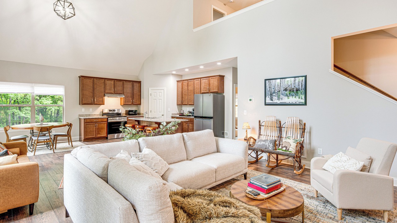 Photo of Livingroom in Black Mountain