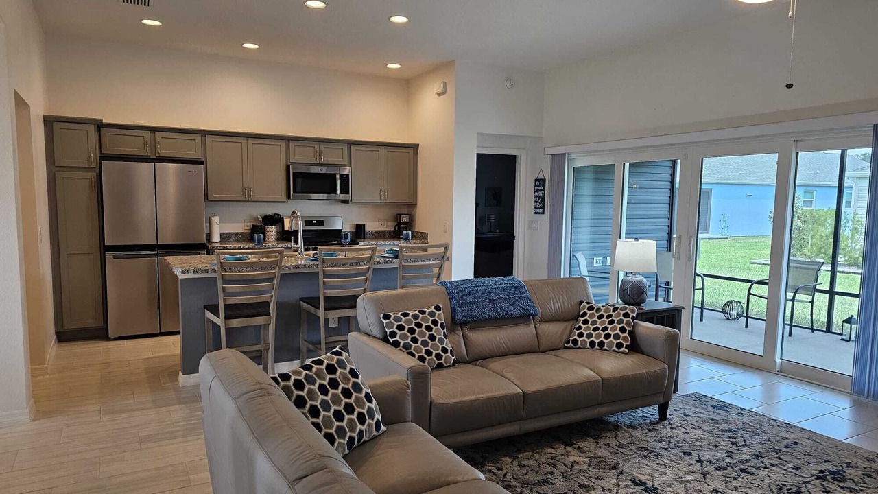 Photo of Livingroom in Leesburg