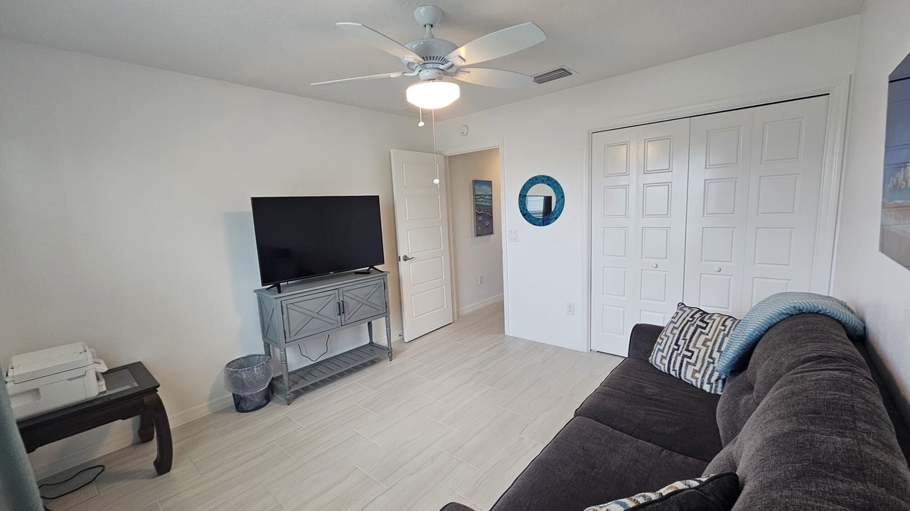 Photo of Livingroom in Leesburg