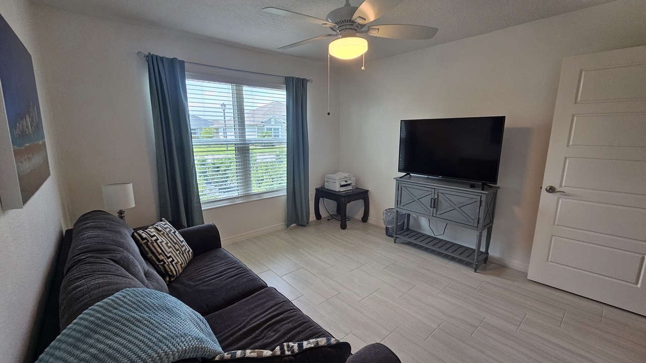 Photo of Livingroom in Leesburg