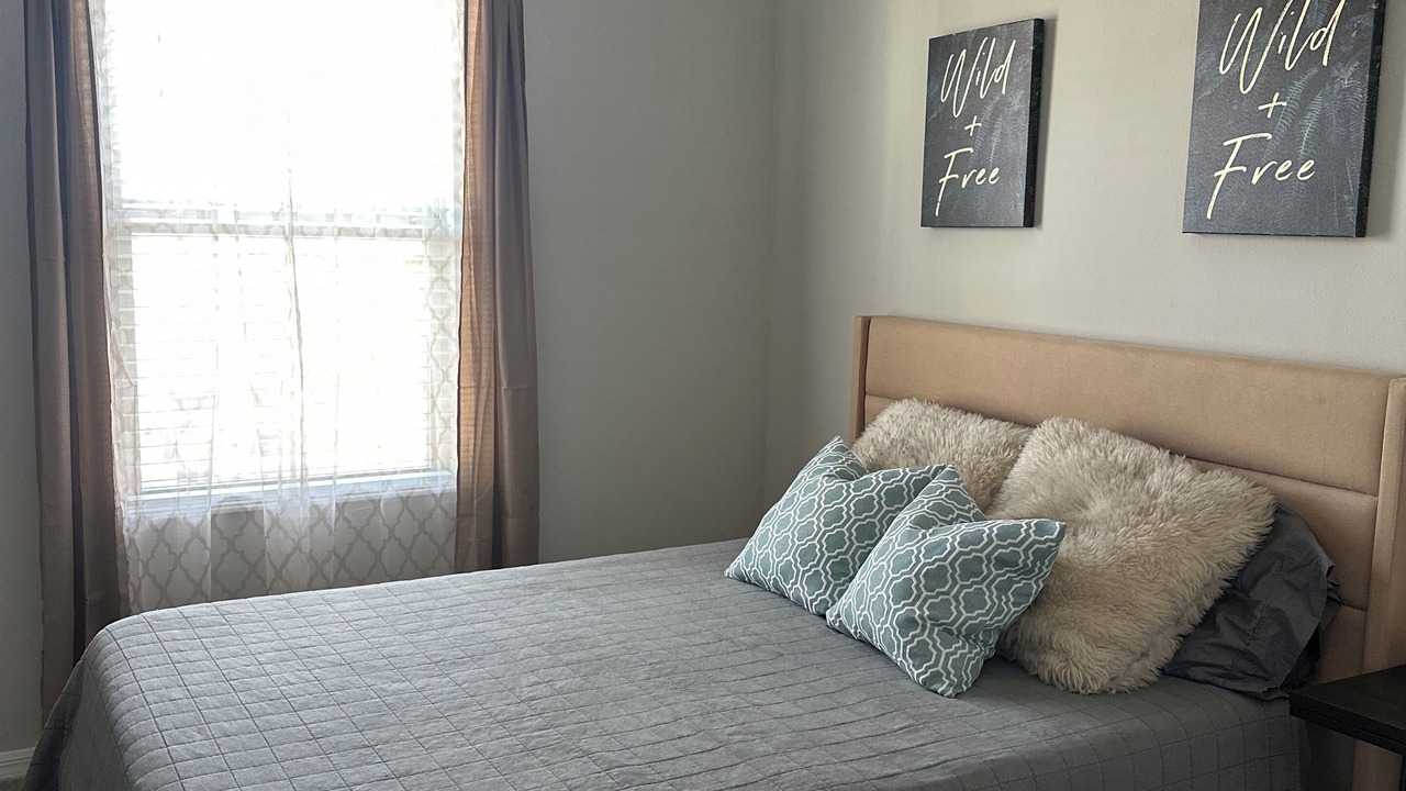 Photo of Bedroom in Wesley Chapel South