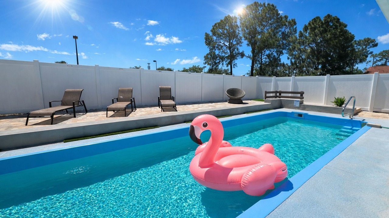 Photo of Outdoor in Holiday Garden Estates