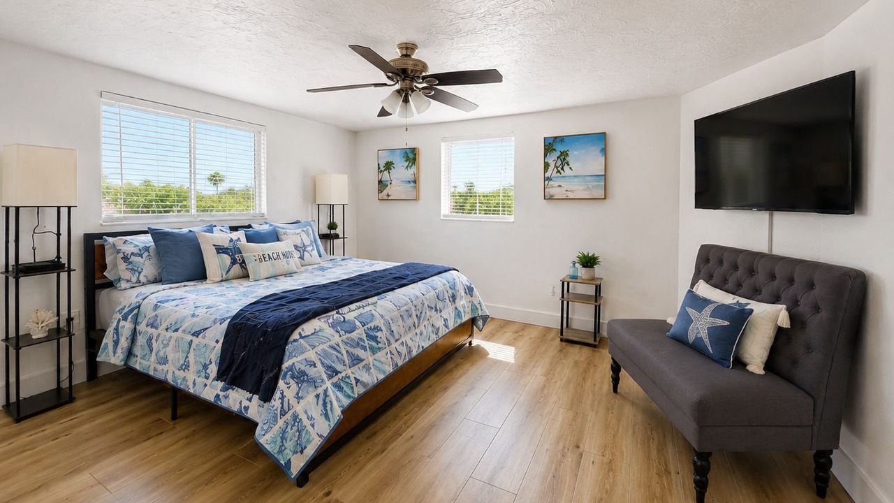 Photo of Bedroom in Holiday Garden Estates