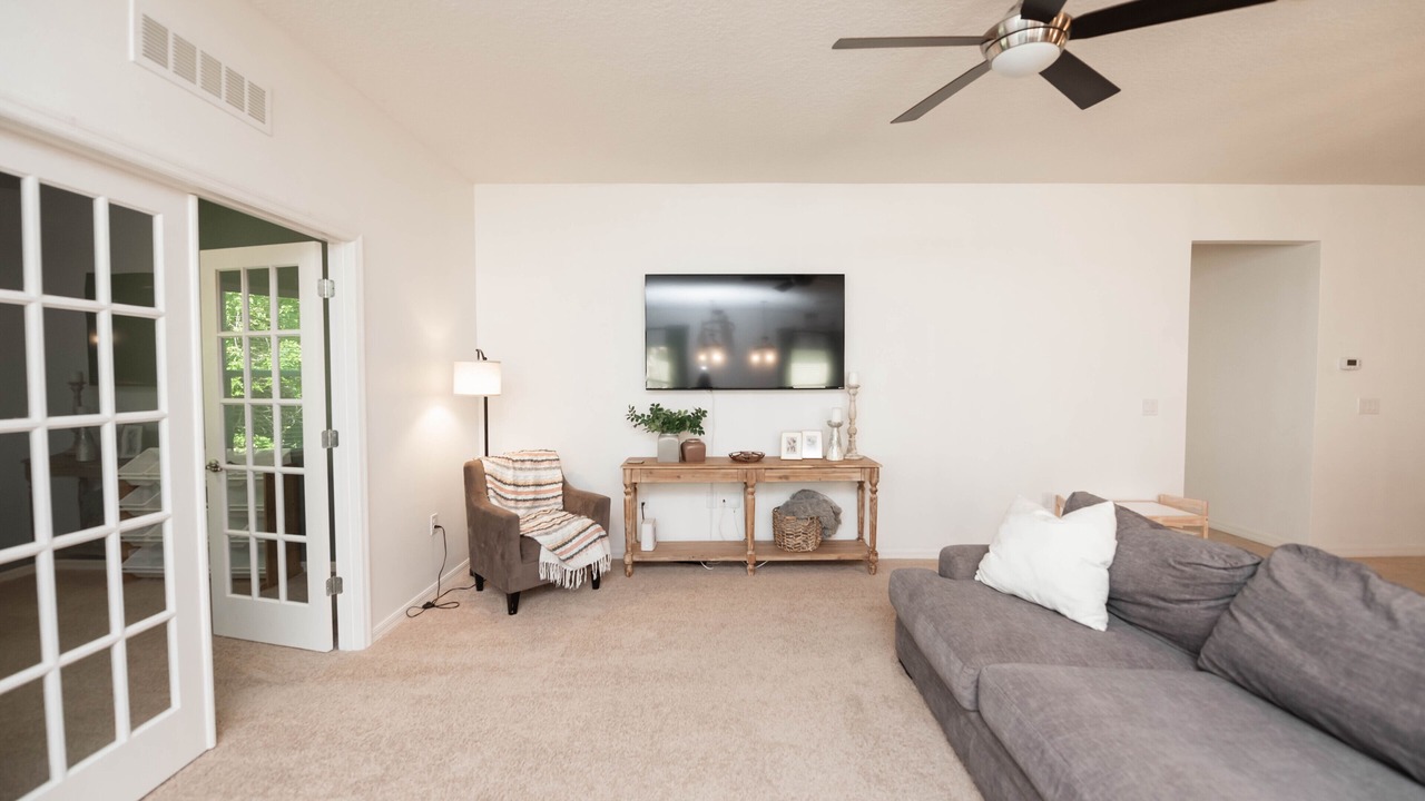 Photo of Livingroom in Cocoa