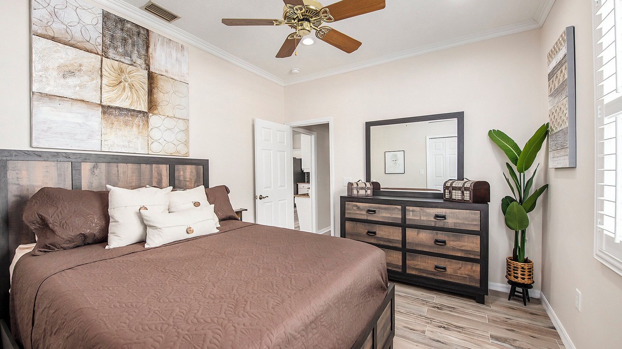 Photo of Bedroom in Oldsmar