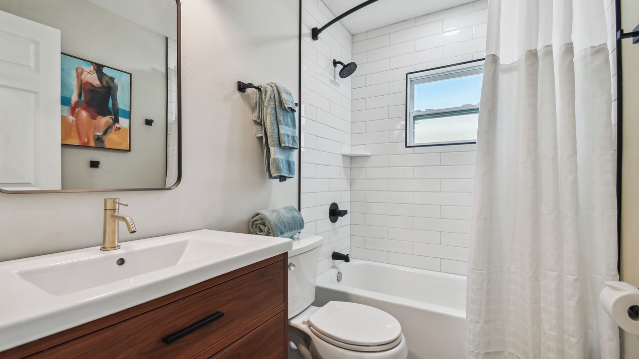 Photo of Bathroom in United Central
