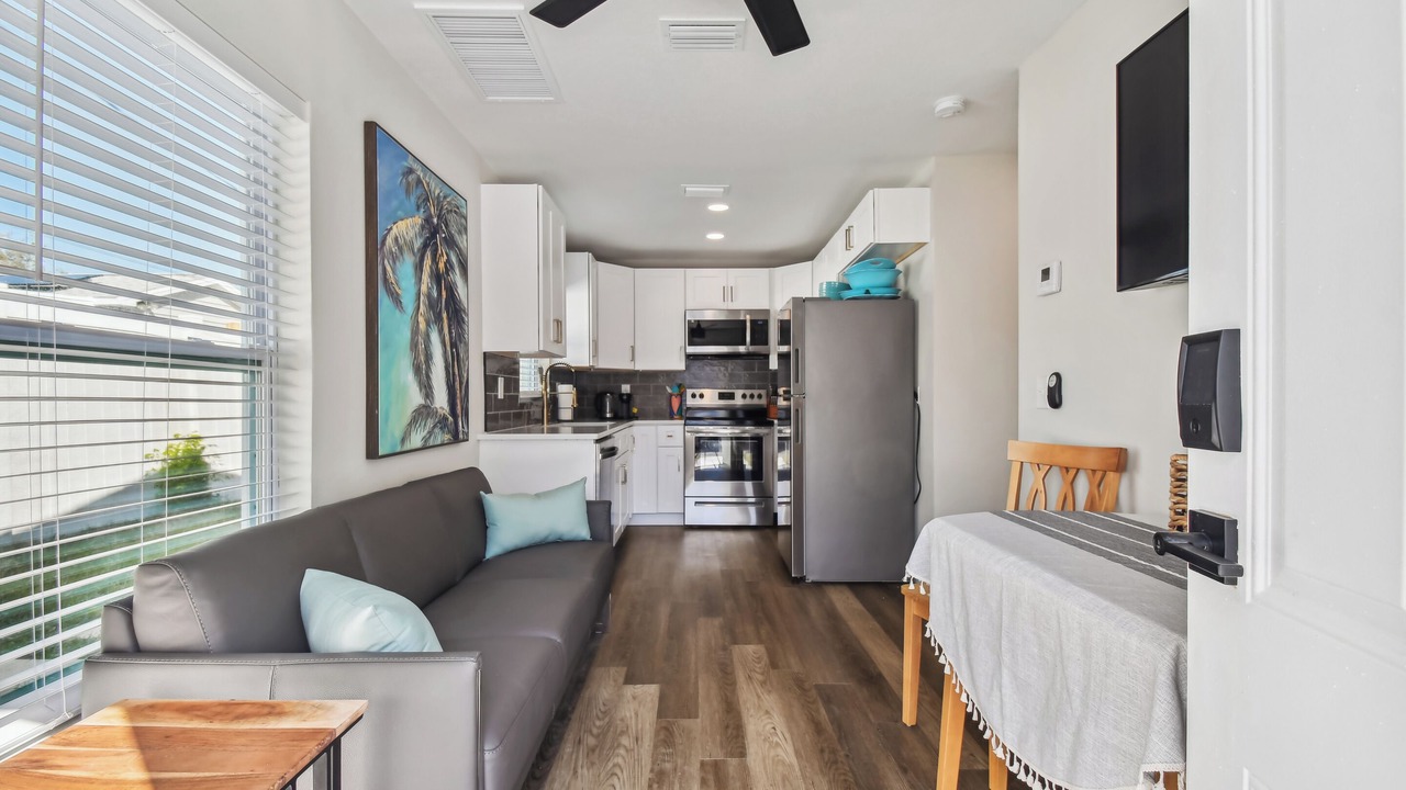 Photo of Bedroom in United Central