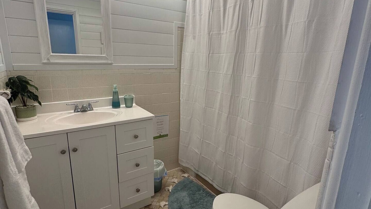Photo of Bathroom in Ilexhurst