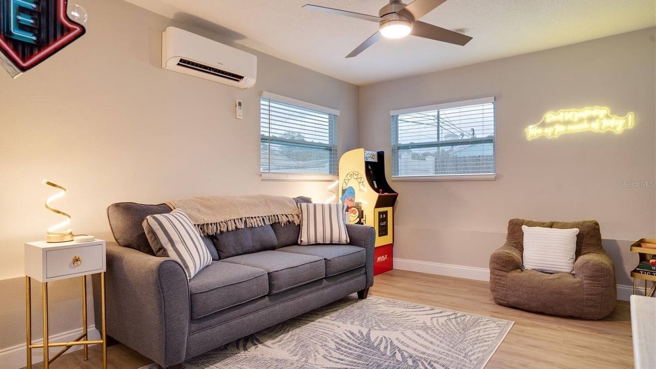 Photo of Livingroom in Gulfport