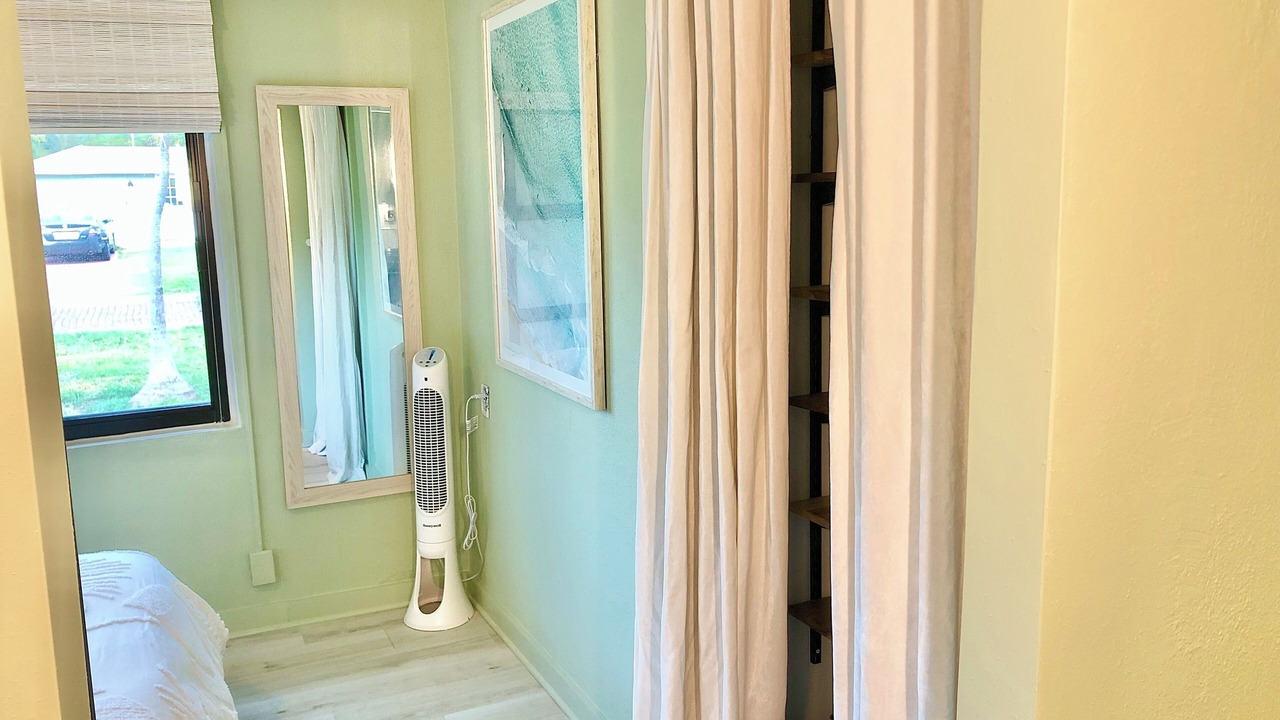 Photo of Bedroom in Gulfport