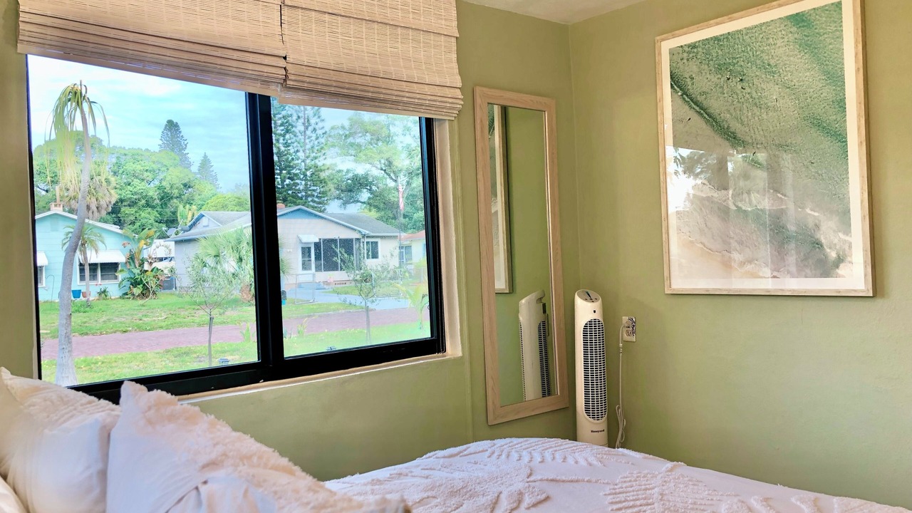 Photo of Bedroom in Gulfport
