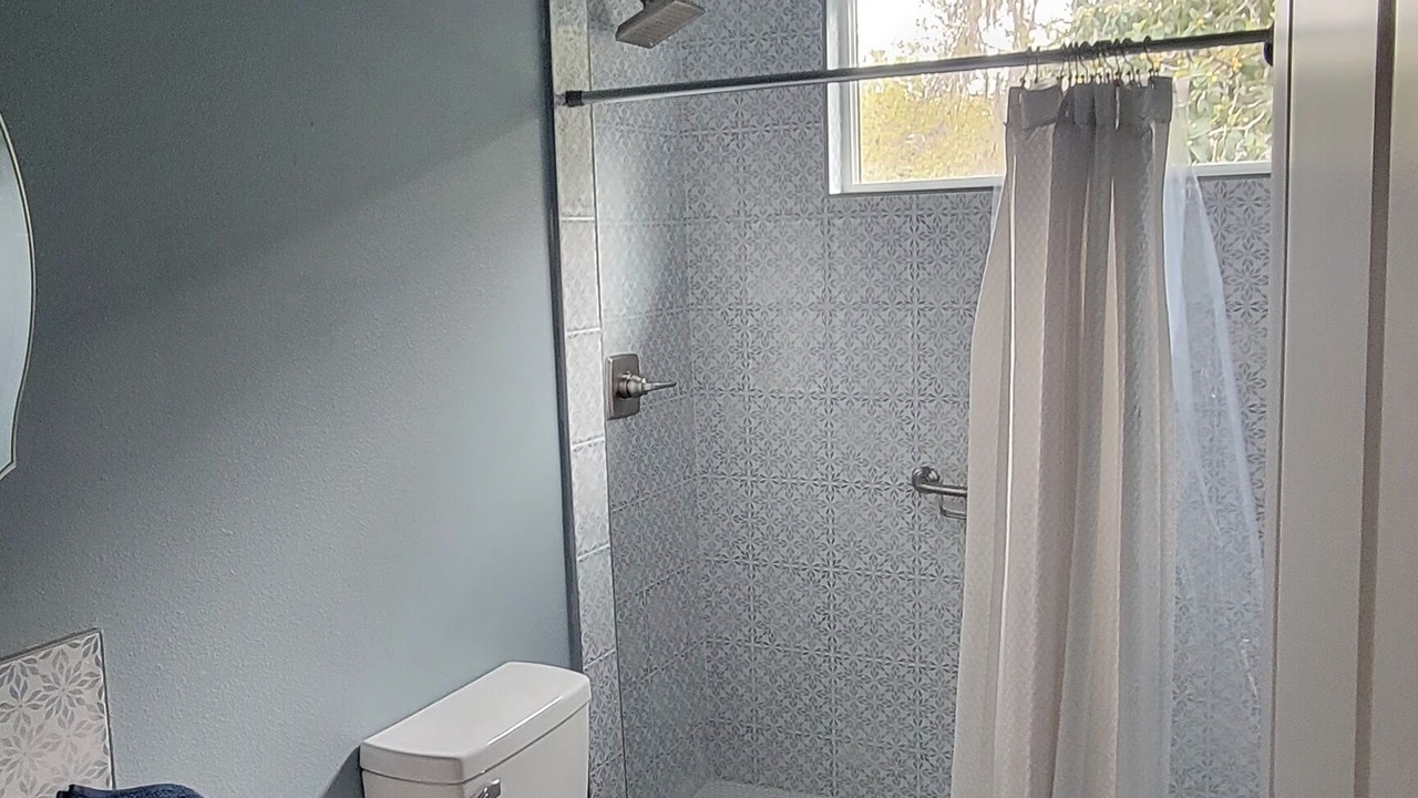 Photo of Bathroom in Riverview