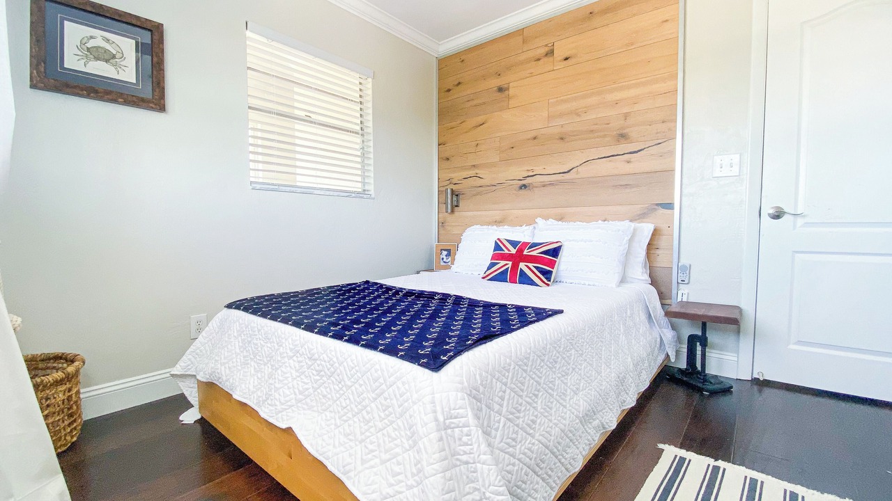 Photo of Bedroom in Colin Park
