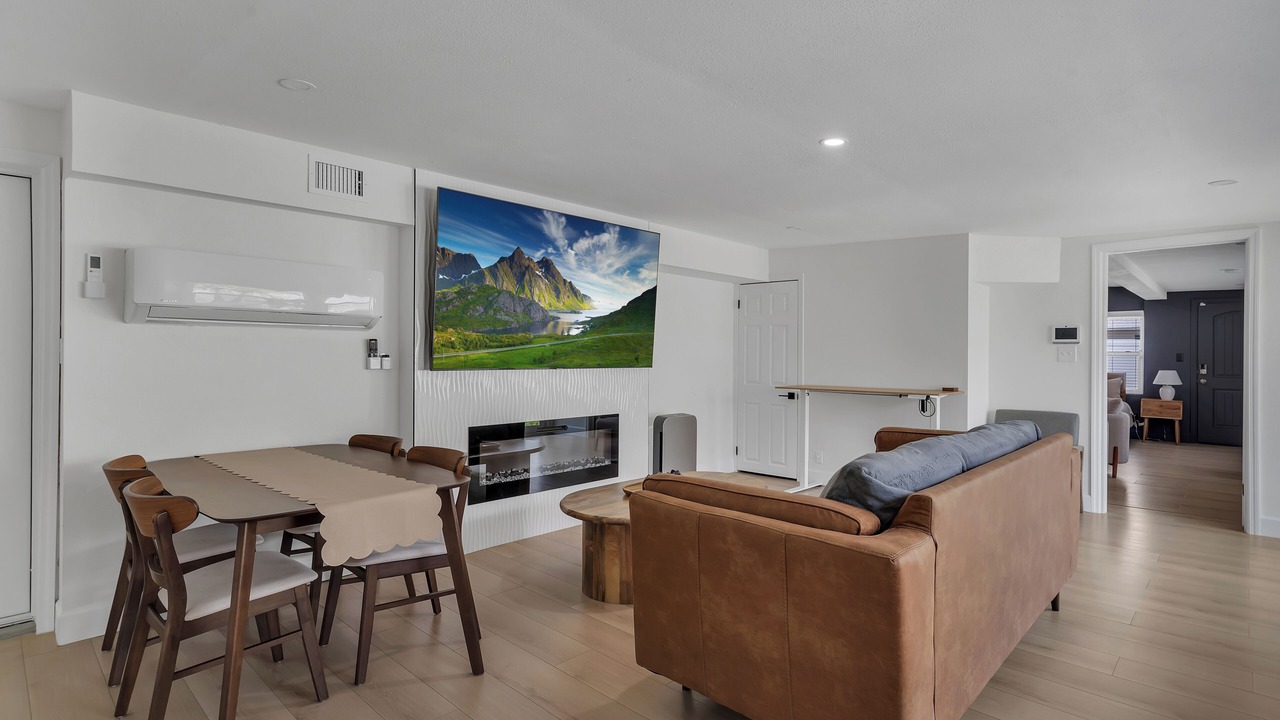 Photo of Livingroom in Disston Heights