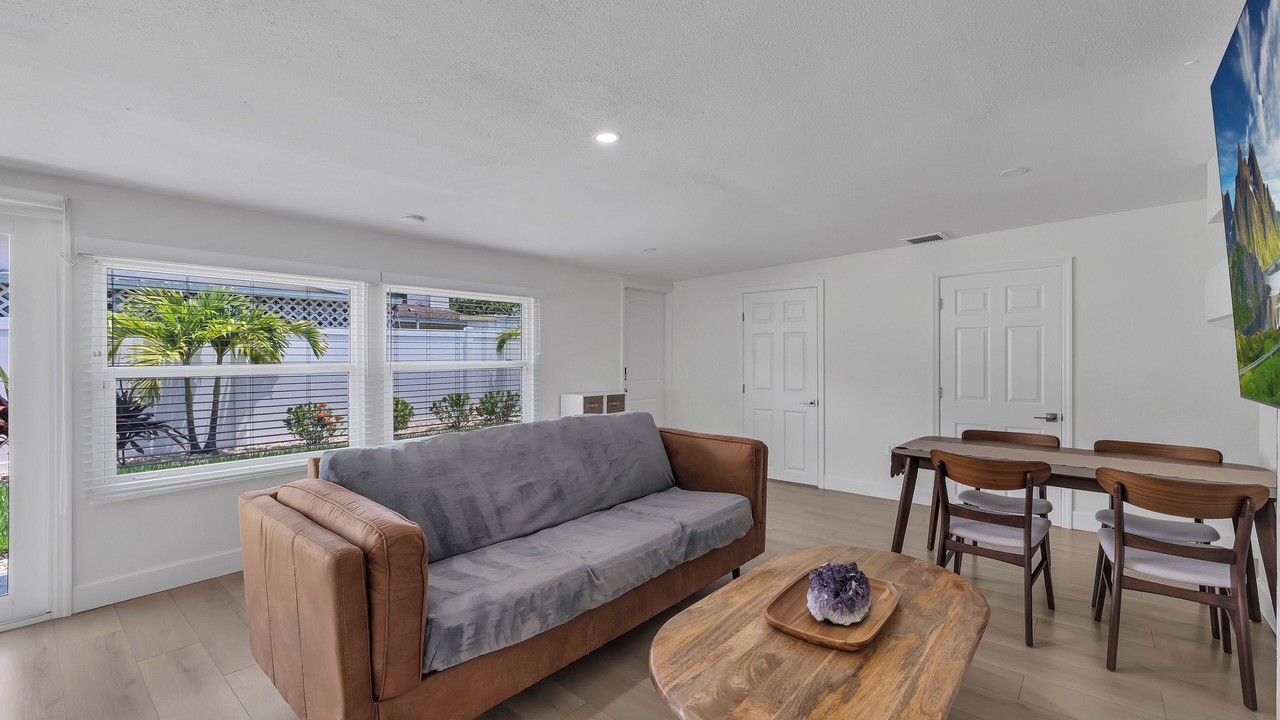 Photo of Livingroom in Disston Heights