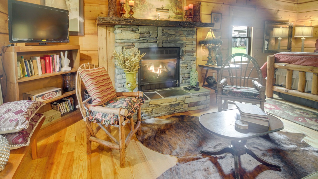 Photo of Livingroom in Lawndale
