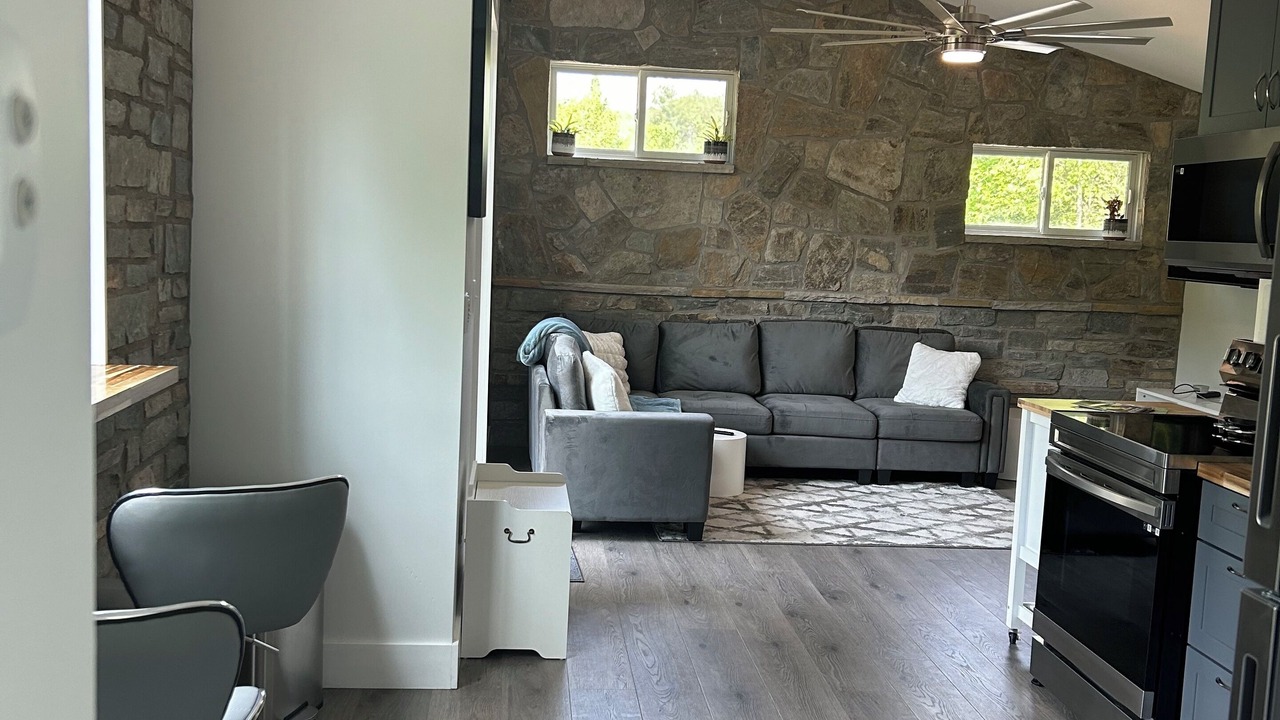 Photo of Livingroom in Brevard