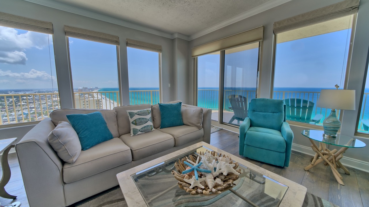 Photo of Livingroom in Thomas Drive