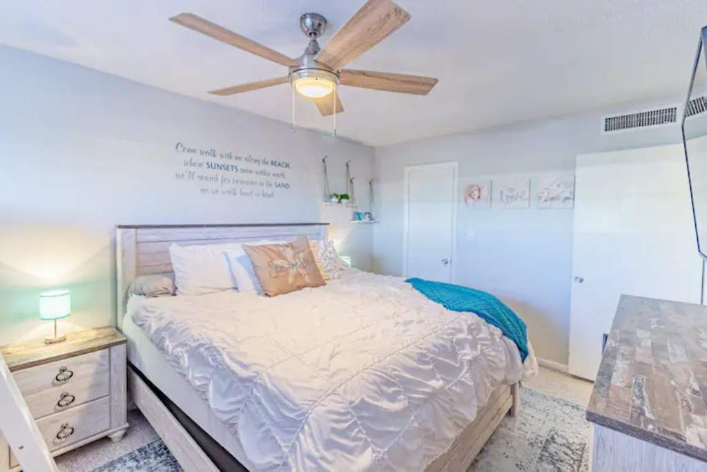 Photo of Bedroom in Cocoa Beach