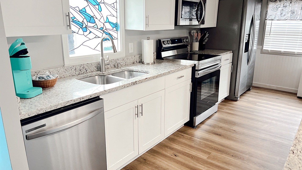 Photo of Kitchen in Weeki Wachee Gardens