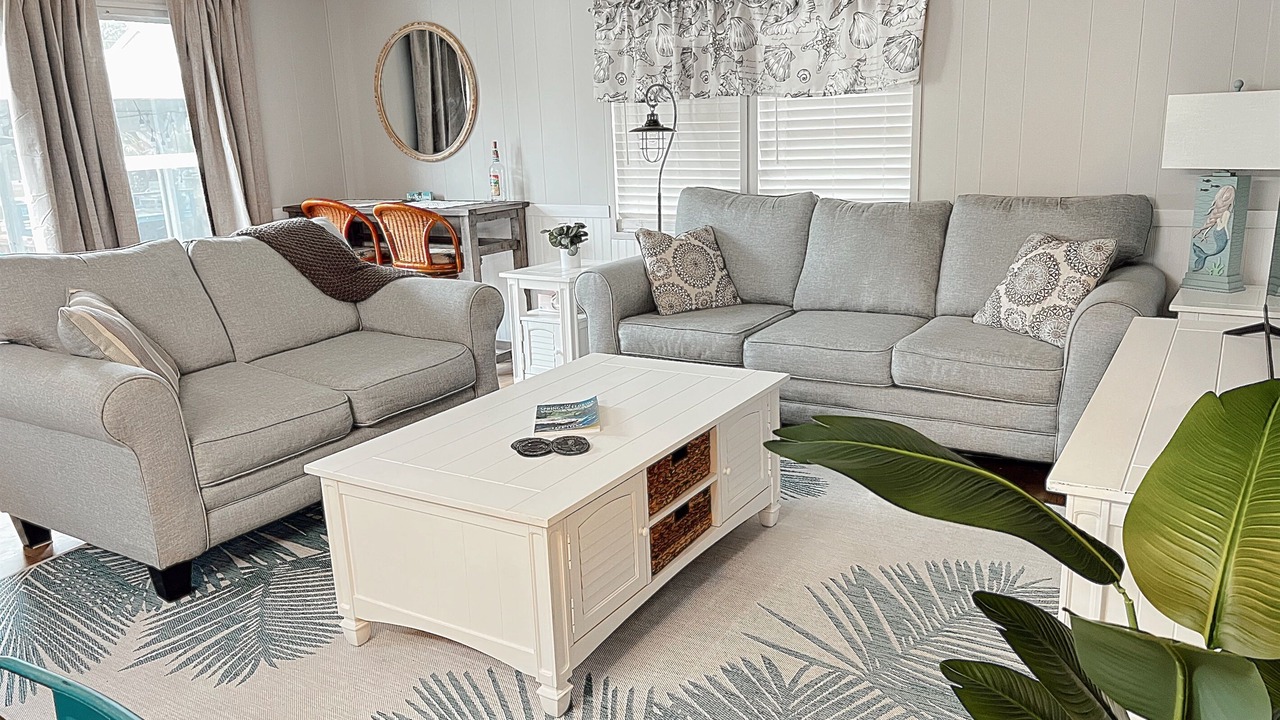 Photo of Bedroom in Weeki Wachee Gardens