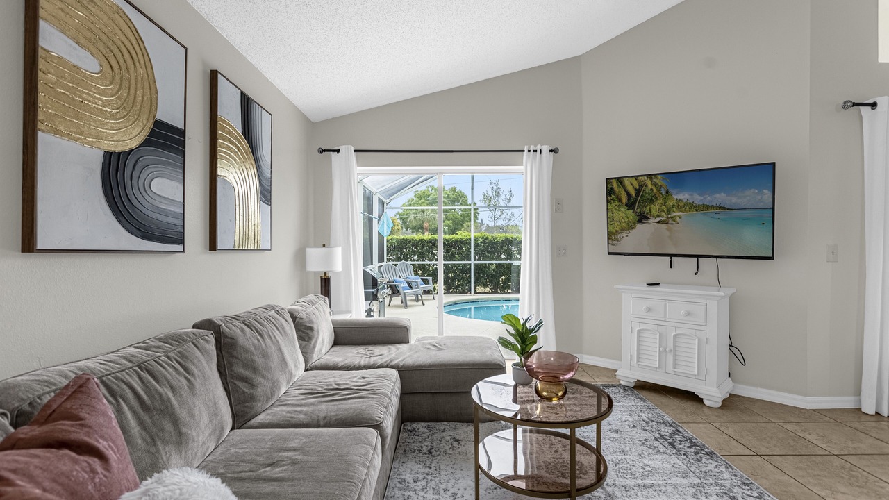 Photo of Livingroom in Westridge