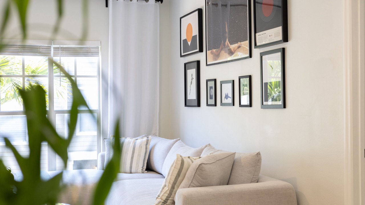 Photo of Livingroom in Hyde Park
