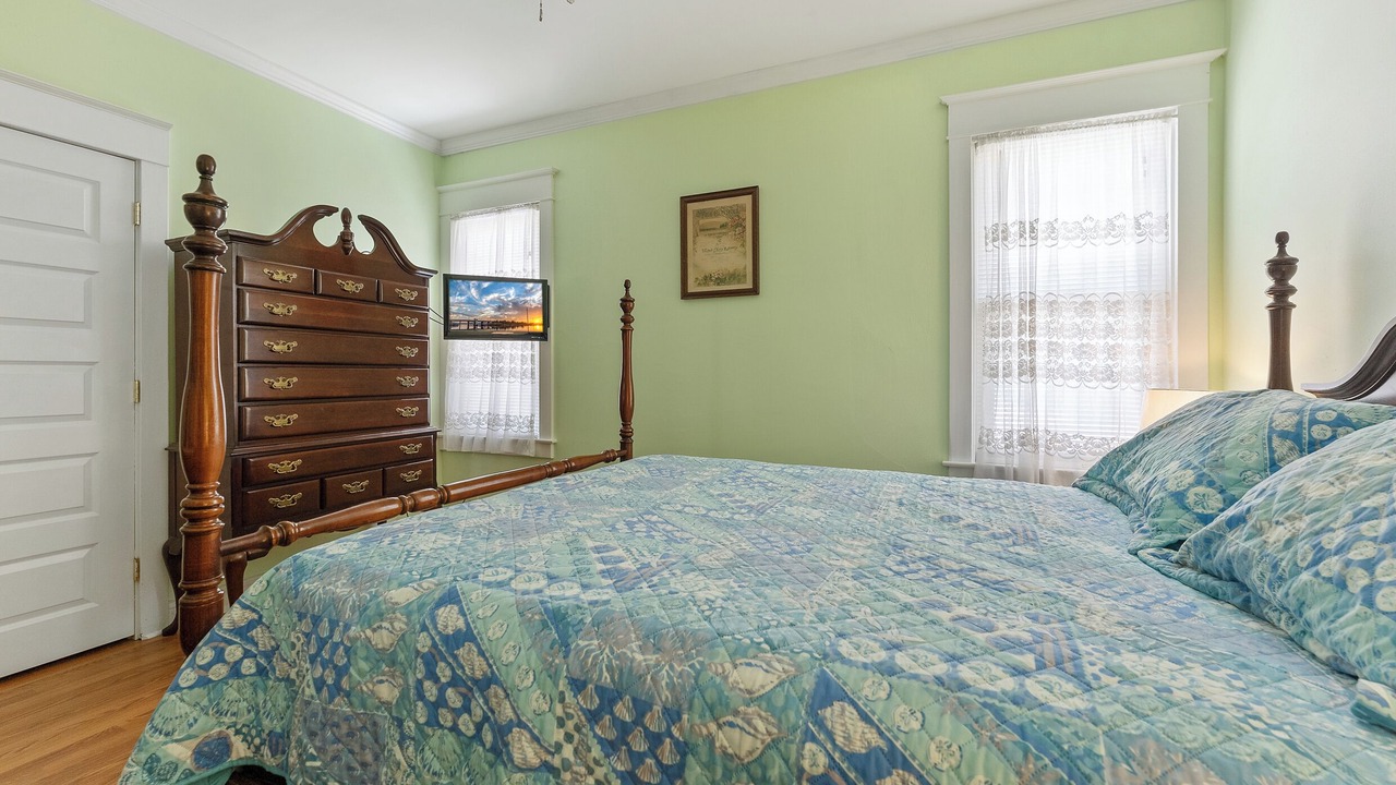 Photo of Bedroom in Wildwood Crest