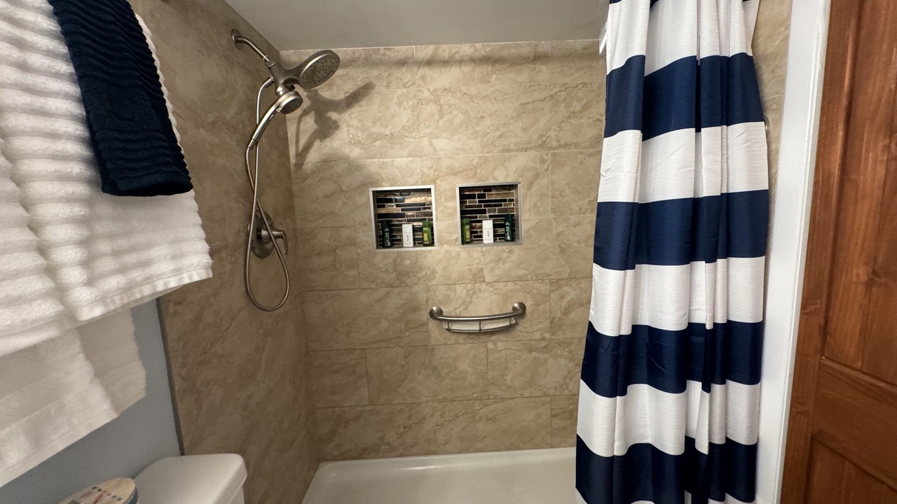 Photo of Bathroom in Ocean Ridge