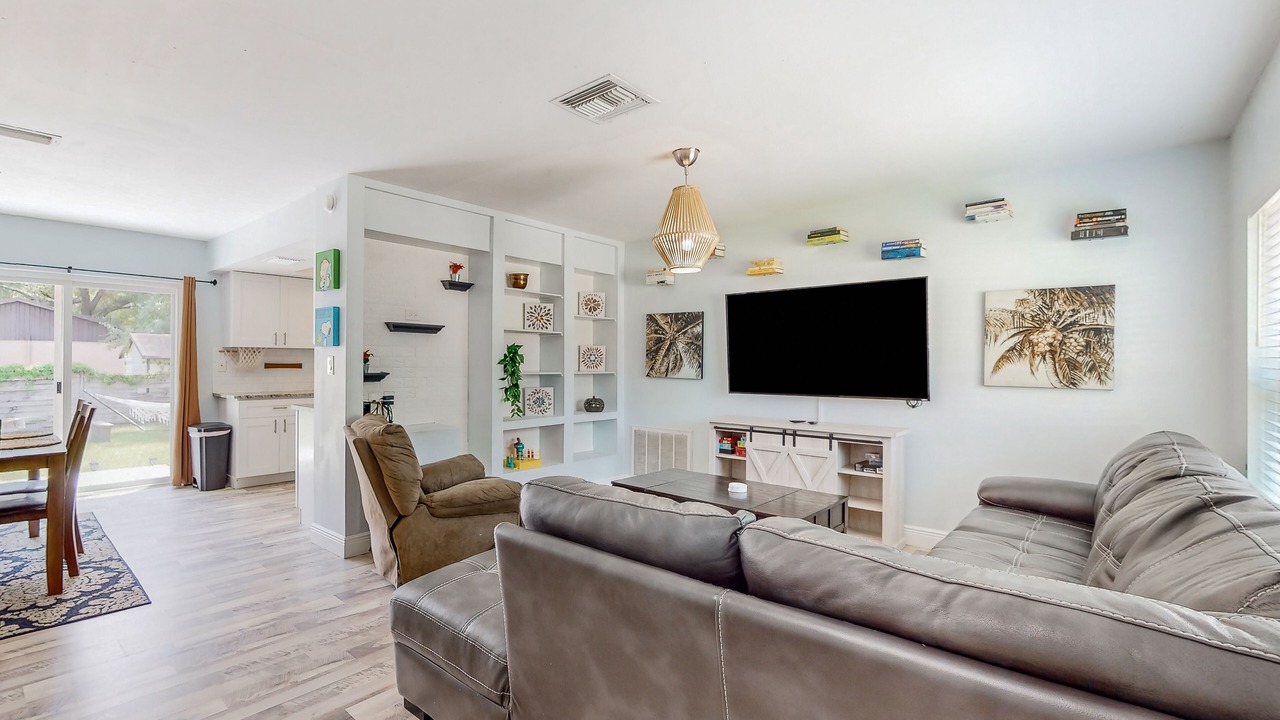 Photo of Livingroom in Terrace Park
