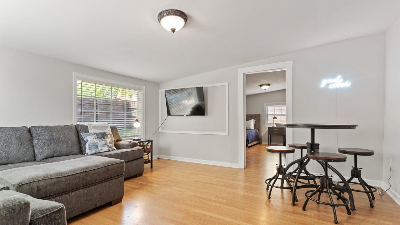 Photo of Livingroom in Parker