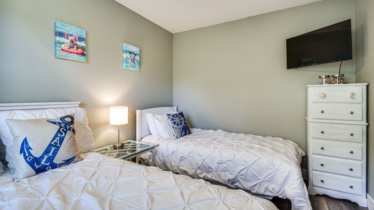 Photo of Bedroom in Sea Scape