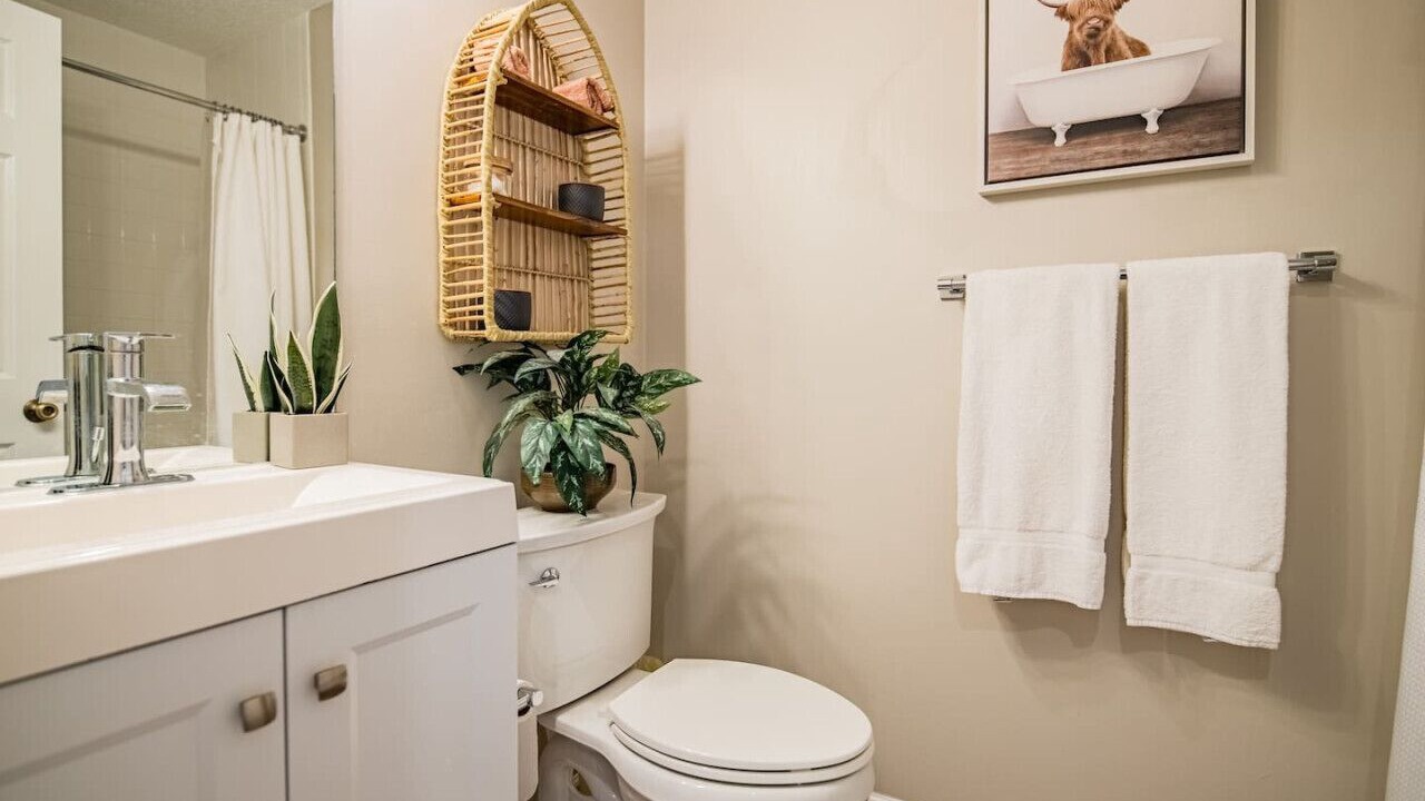Photo of Bathroom in Sawgrass
