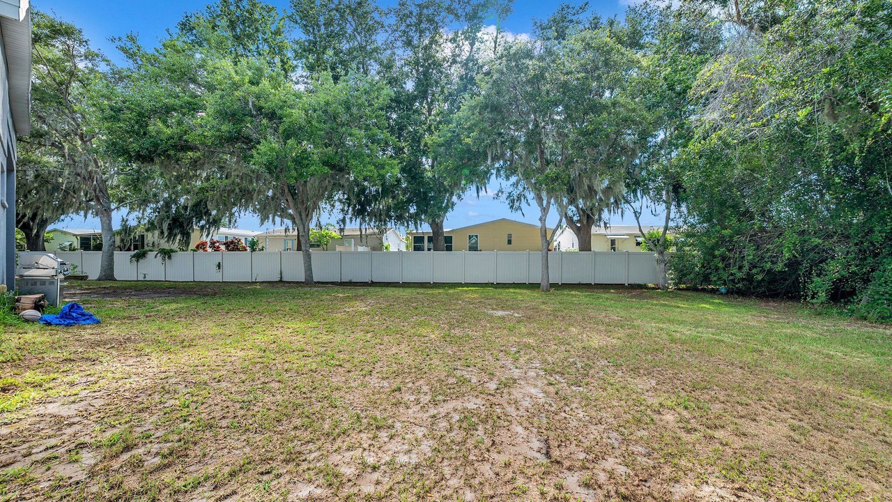 Photo of Outdoor in Parrish