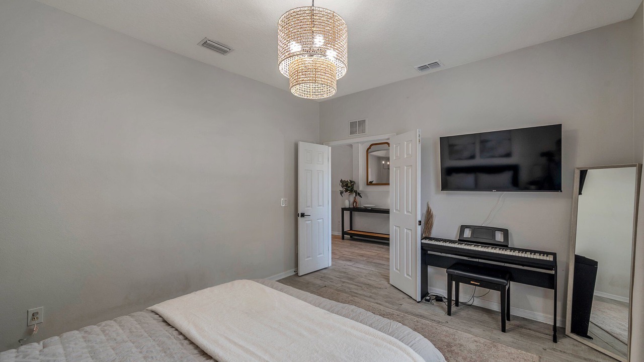 Photo of Bedroom in Parrish