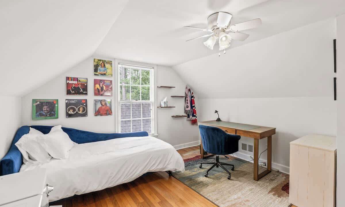 Photo of Bedroom in Columbia