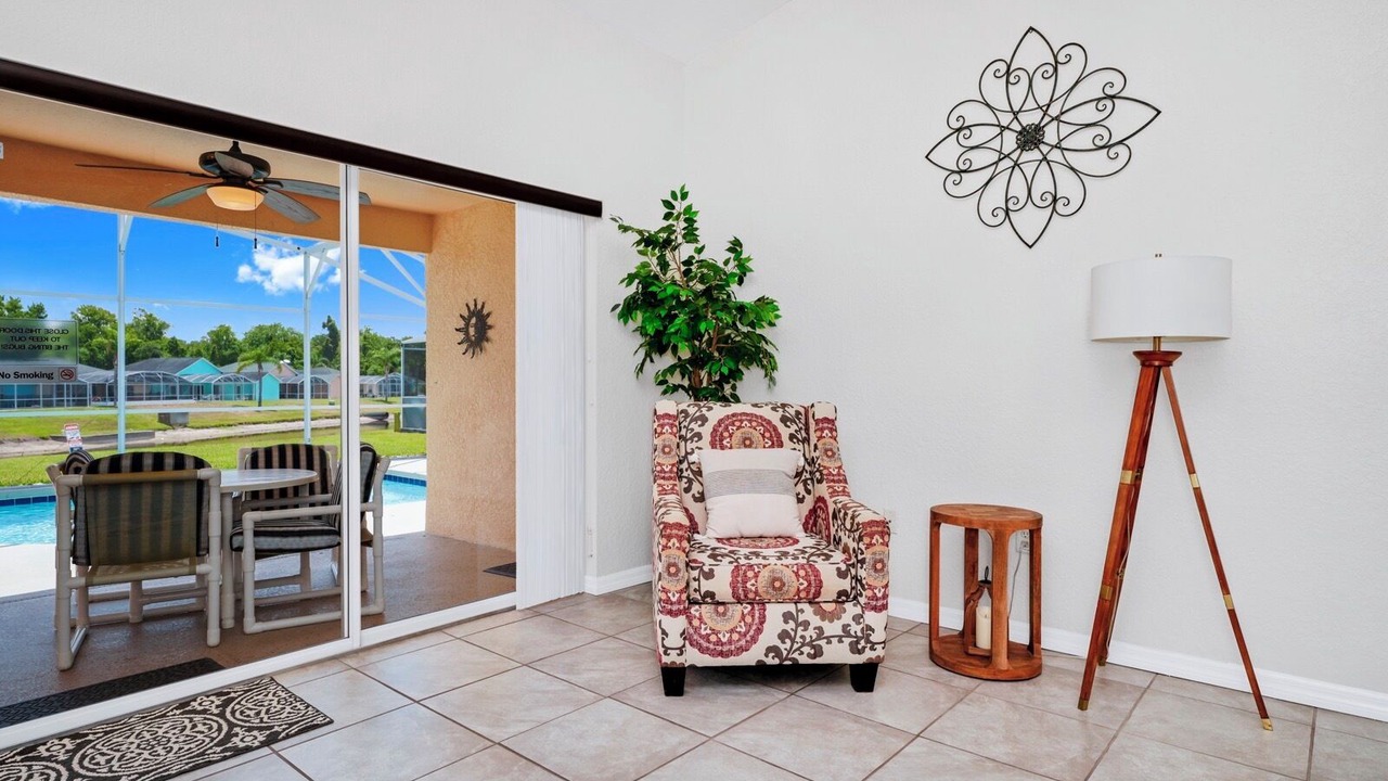 Photo of Livingroom in Loughman