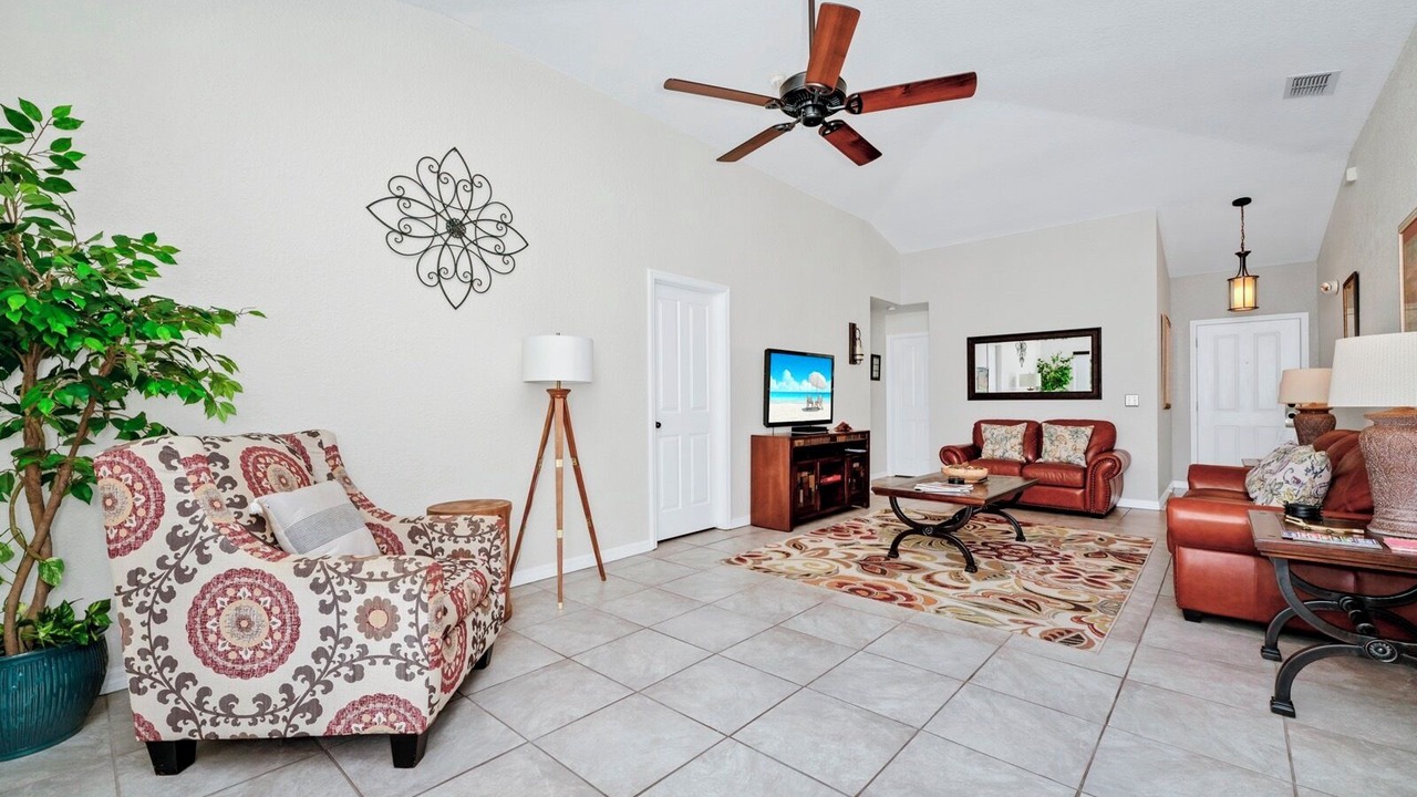 Photo of Livingroom in Loughman
