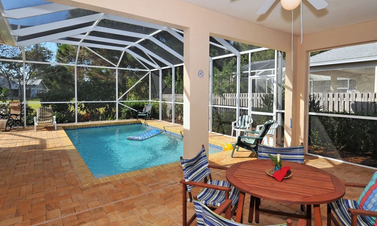 Photo of Outdoor in Gulf Gate Estates