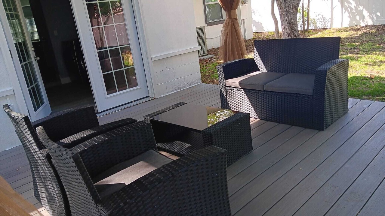 Photo of Patio Balcony in United Central