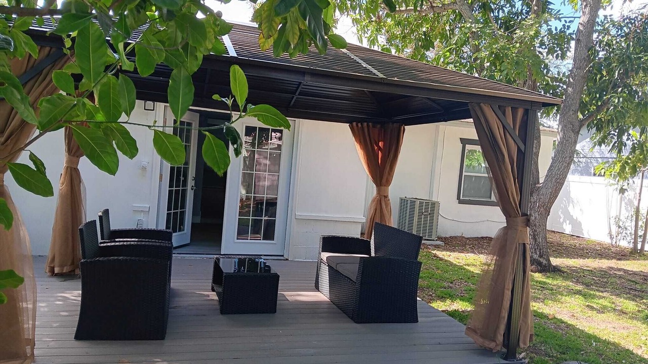 Photo of Patio Balcony in United Central