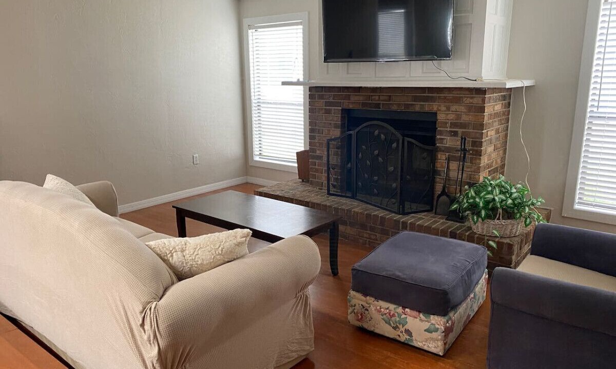 Photo of Livingroom in Holly Heights