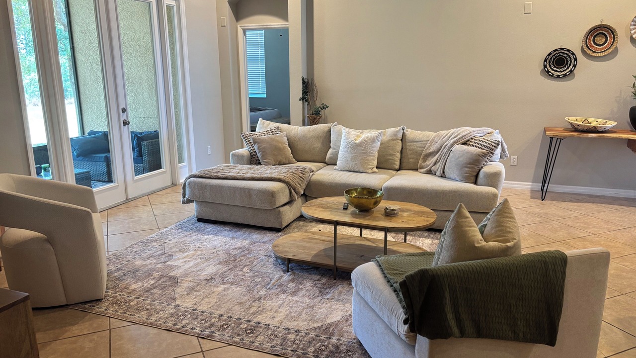 Photo of Livingroom in Ocoee