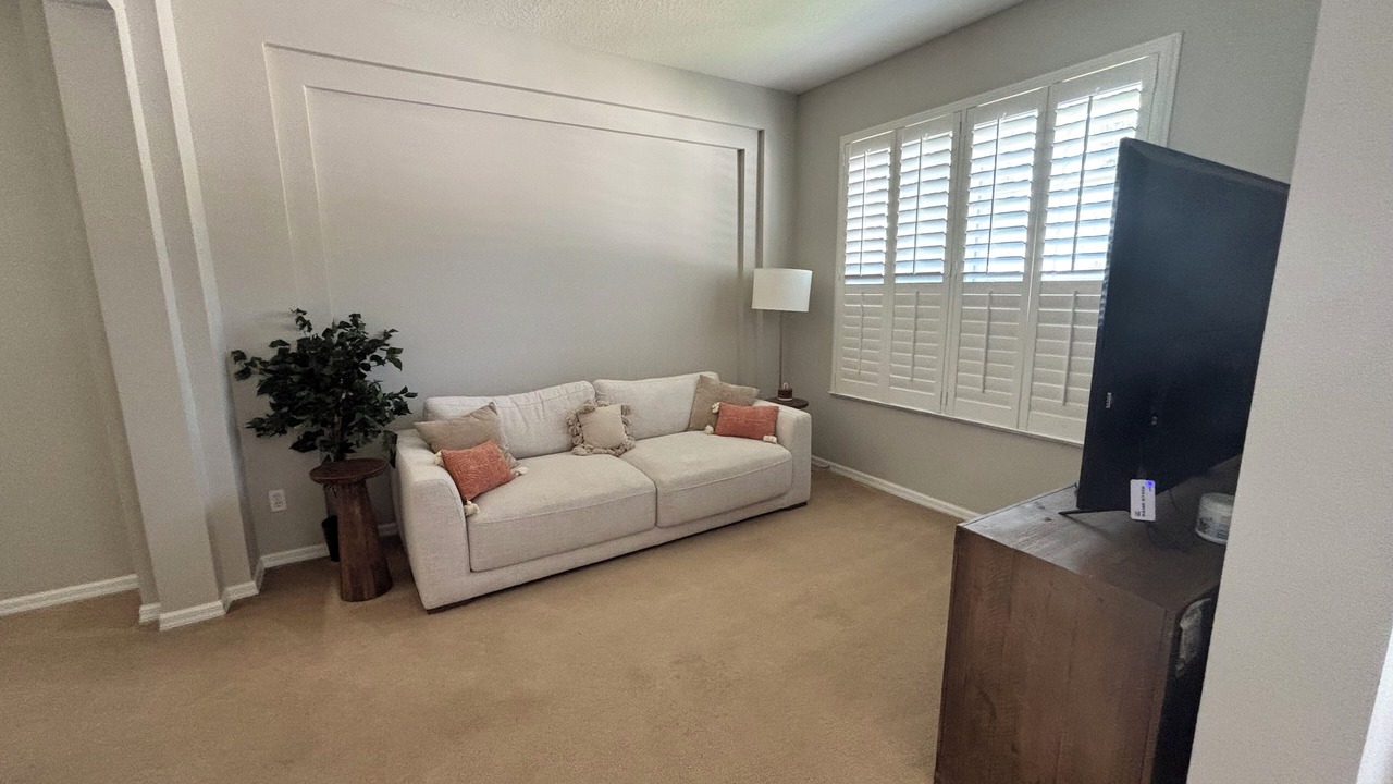 Photo of Livingroom in Ocoee