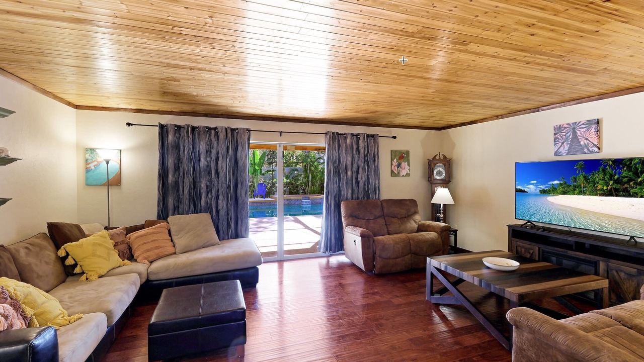 Photo of Bedroom in Bradenton