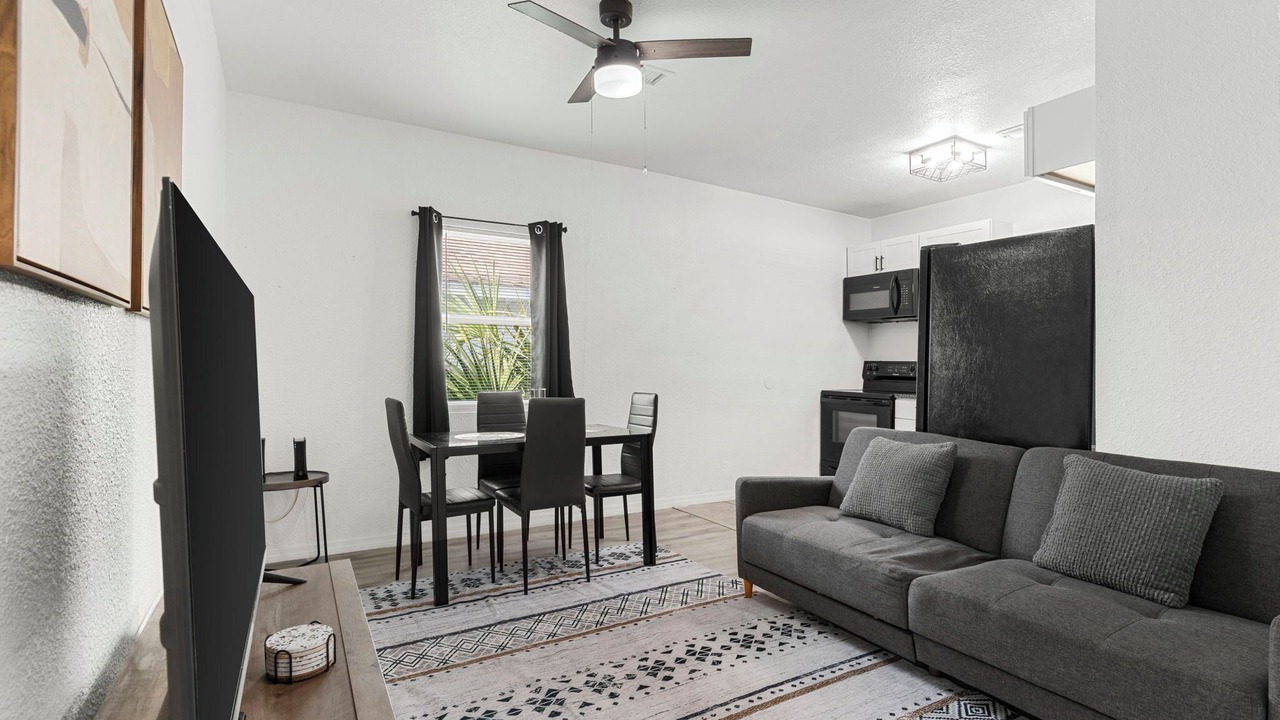 Photo of Livingroom in Ybor City