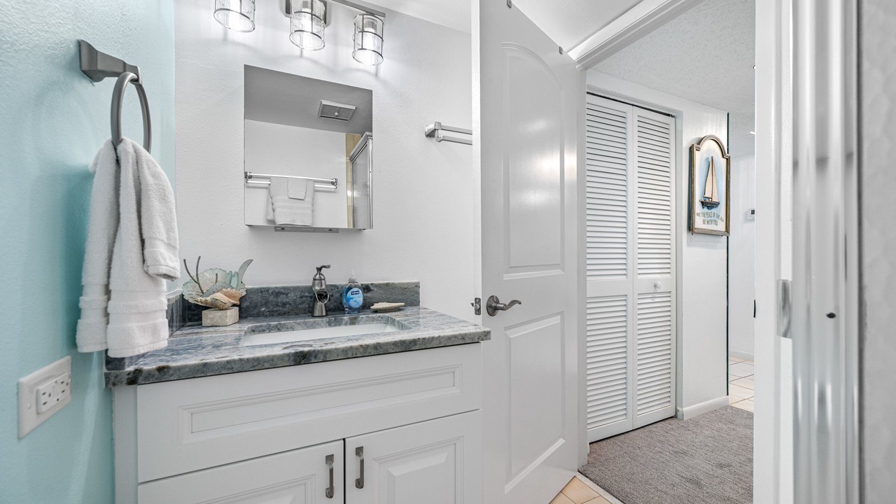Photo of Bathroom in Sand Key