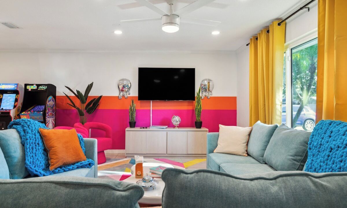 Photo of Livingroom in Seminole