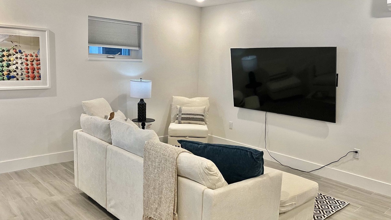 Photo of Livingroom in Bay Esplanade